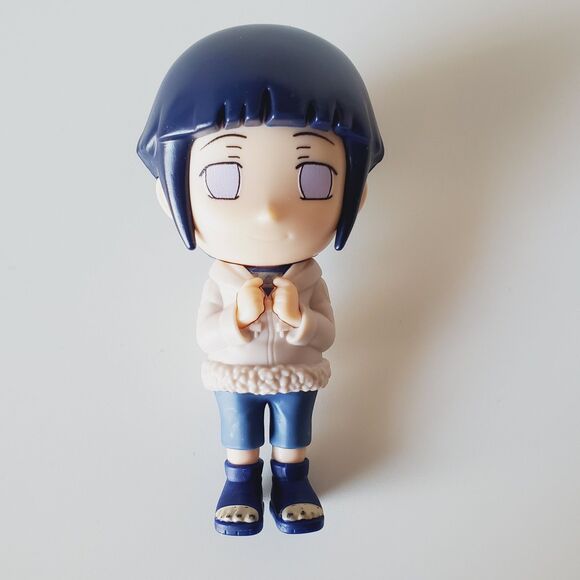 Vintage Hinata Hyuga Chibi Figure 4" Naruto Anime Toy - Picture 5 of 5